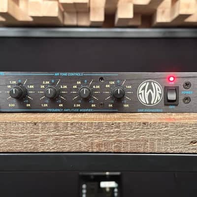 SWR Mr. Tone Controls 1980s. 9 Band Parametric Equalizer for Bass. image 3