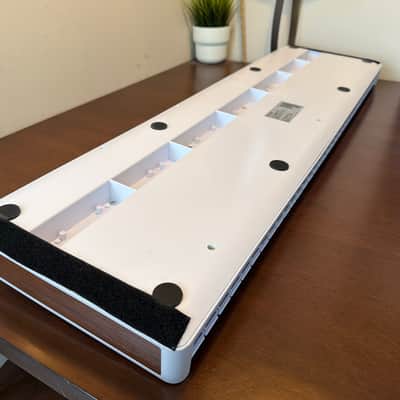 Arturia KeyLab Essential 61 MkIII MIDI Controller 2024 - Present - Alpine White image 5