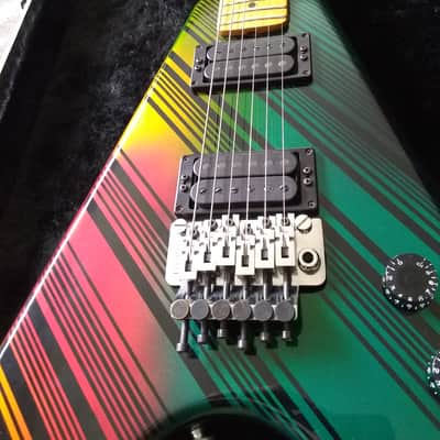 Kramer Vanguard 1982 Rainbow graphic image 2