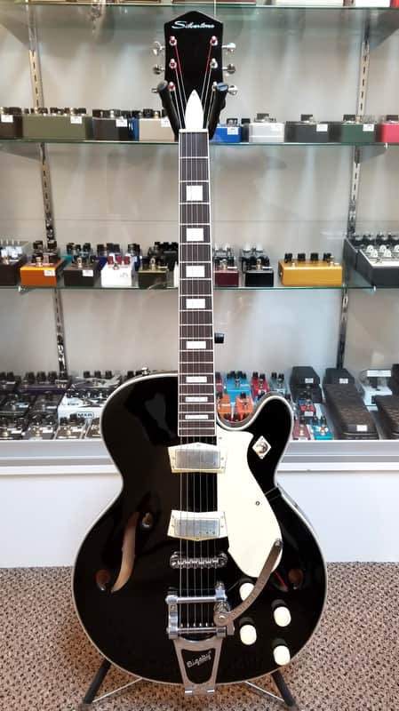 used Silvertone 1446 Semi-Hollow Guitar, Very Good Condition with Gig Bag image 1