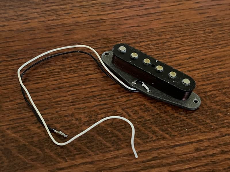 1976 Fender Stratocaster guitar pickup image 1