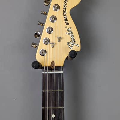 Fender American Performer Stratocaster HSS 2023 3-Tone Sunburst image 5