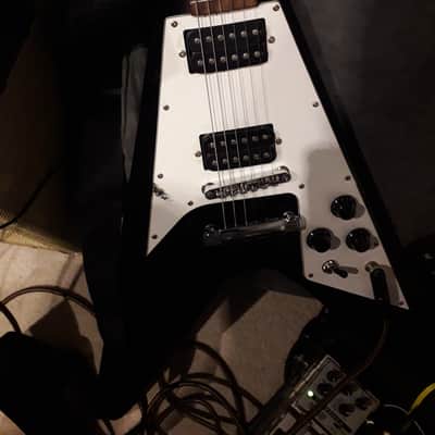 Condor Flying V Black image 2