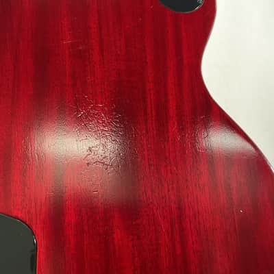 Gibson Les Paul Classic 2022 - Translucent Cherry - w/ Hard Case image 13