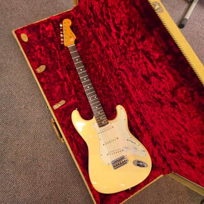 Used 80's Fender MIJ ST-62 Stratocaster Vintage White E image 15