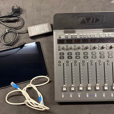 Avid S1 8-Fader EUCON Desktop Pro Tools Control Surface incl. iPad image 2