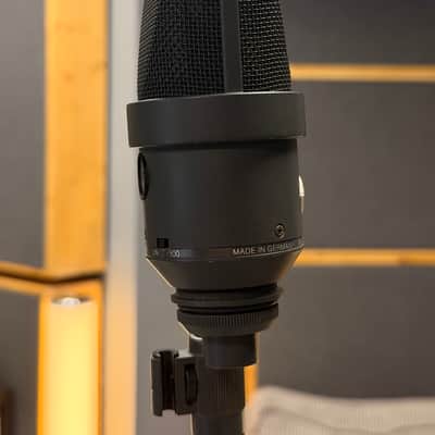 Neumann TLM 170i Purple Badge matt black image 3