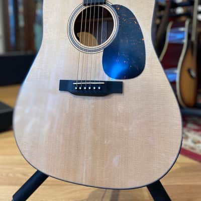 Martin D-16E Mahogany Natural image 3