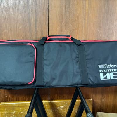 Roland FANTOM-06 Synthesizer Keyboard w/ gig bag image 13
