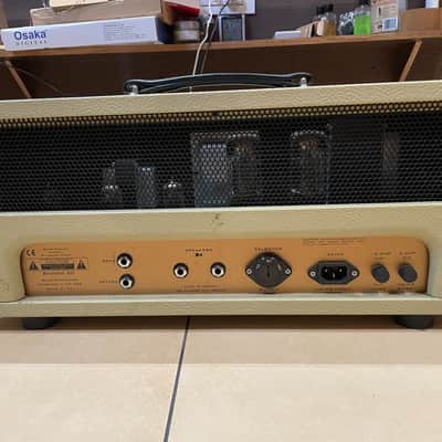 Suhr Badger 30 30-Watt Guitar Amp Head Vintage Cream image 12