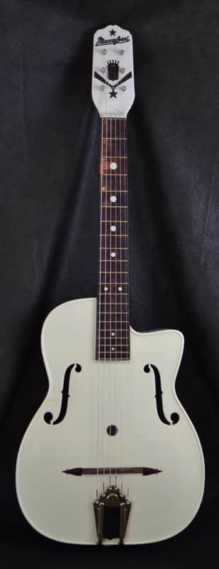 Maccaferri G-40 1953  Plastic Guitar  Very Rare See Demo image 1