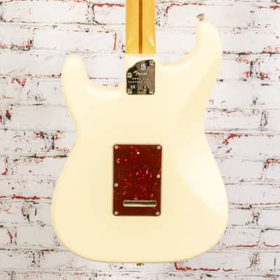 Fender - 2021 American Professional II Stratocaster HSS - Electric Guitar - Olympic White - w/OHSC USED image 3