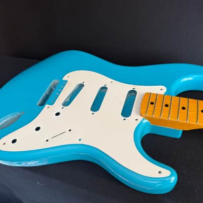 🔥 Fender Custom Shop 1969 Stratocaster Journeyman Relic Body – Rare Taos Turquoise – COA & Neck Plate – 3 lbs 🔥 image 1