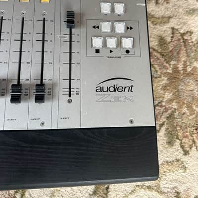 Audient Zen 2010 - Grey image 3