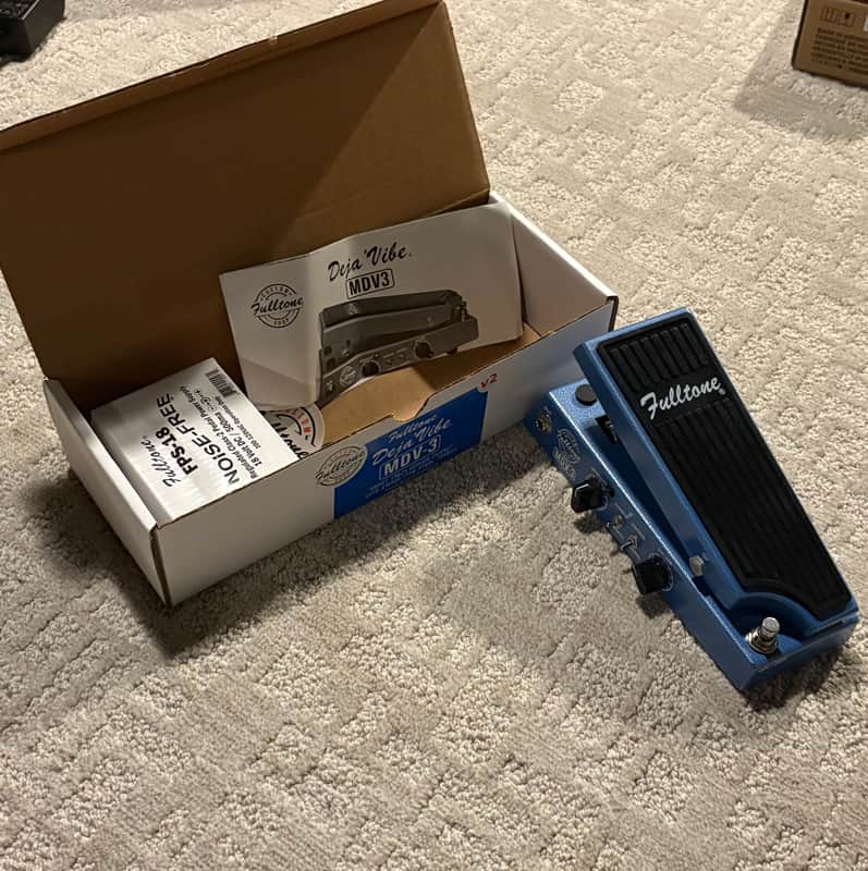 Fulltone Mini Deja Vibe MDV-3 2010s - Blue image 1