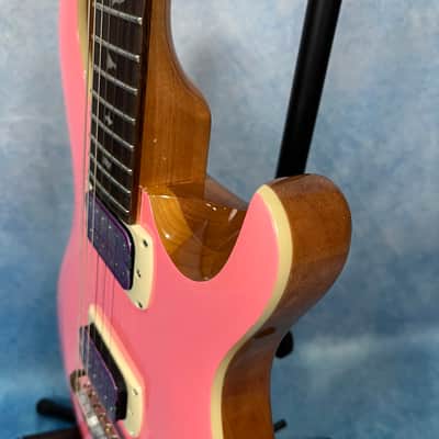 *LIKE NEW* PRS SE Rock Lady Limited Edition 2026 - Pearl Pink image 8