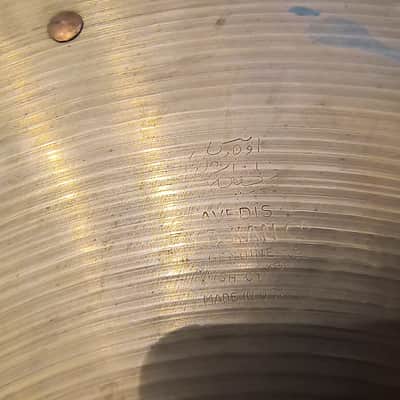 Vintage 1960s A Avedis Zildjian 16" Crash Cymbal 1020g image 3