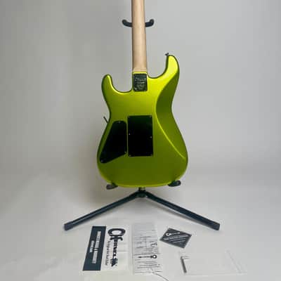 Charvel Pro-Mod San Dimas Style1 HH FR E 2021 - Lime green metallic image 6