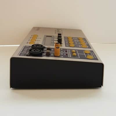 Roland MMP-2 Mic Modeling Preamp image 3