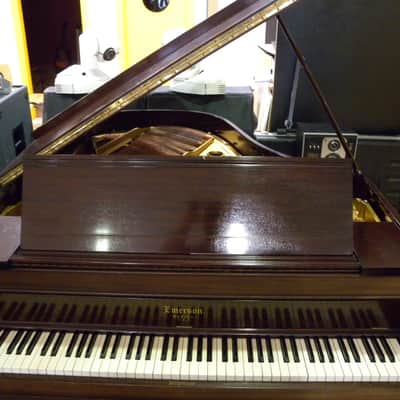 Emerson PIANO image 2