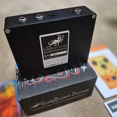 EarthQuaker Devices Sunn O))) Life Pedal Octave Distortion + Booster V3 2022 - MINT image 5