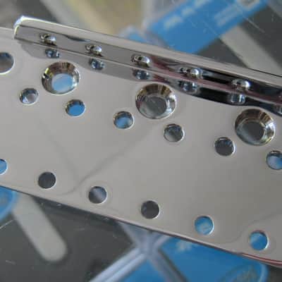Fender American Vintage Stratocaster Tremolo Bridge Plate 0019470000 image 1