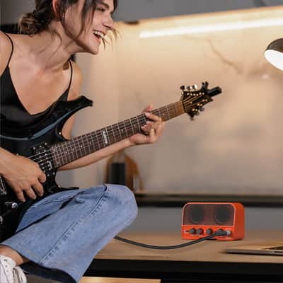 Immagine LEKATO Bluetooth 5.0 Mini Guitar Amp 5W Rechargeable Electric Guitar Amplifier Orange - 6