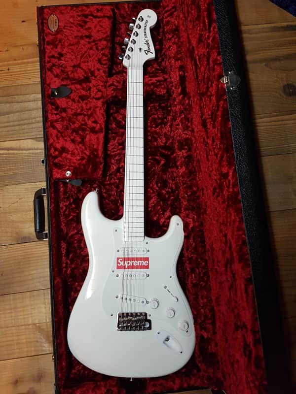Fender Supreme Stratocaster Limited Edition Rare Collectible White Strat image 1
