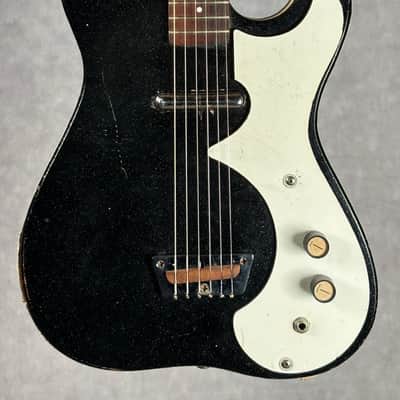 1960s Silvertone Model 1448 w/ Case image 2