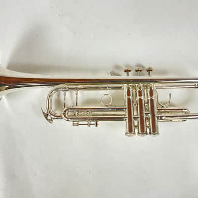 Used Bach 37 Bb Trumpet (SN: 587307) image 3