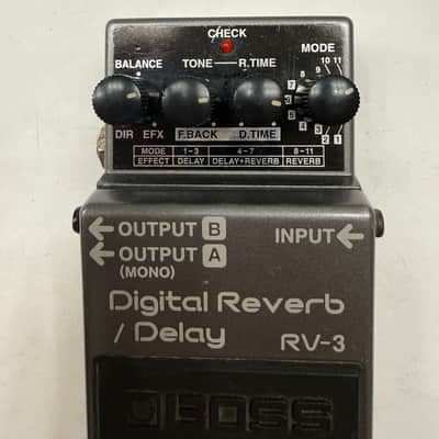 Boss Roland RV-3 Digital Reverb / Delay Stereo Vintage Guitar Effect Pedal image 2