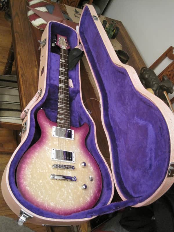 Daisy Rock Stardust Elite Violet Burst Electric Guitar With Pink