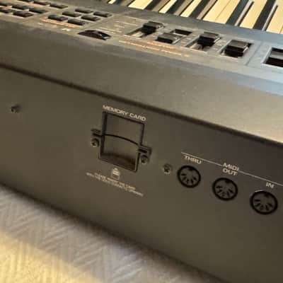 Roland XV88 Synth 88 weighted keys image 18