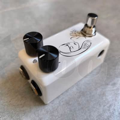 Reverb.com listing, price, conditions, and images for red-witch-seven-sisters-lily