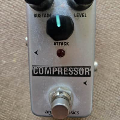 Amazon Basics Compressor image 1