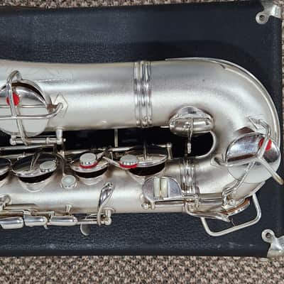 Mint condition C.G. Conn New Wonder II C-Melody Saxophone 1926 - Satin Silver Plate image 3