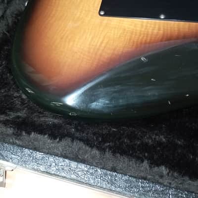 Fender Contemporary Stratocaster 1985-1988, Kahler Spyder lock tremolo- Sunburst + hard case image 11