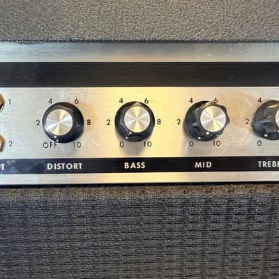 Rickenbacker TR50 Vintage 4x10 Solid State Guitar Amplifier Combo Amp USA Made 1970's image 3