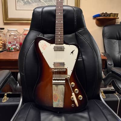 Gibson Custom Shop '65 Non-Reverse Firebird V Reissue with Maestro Vibrola 2021 - Present - Vintage Sunburst VOS image 7