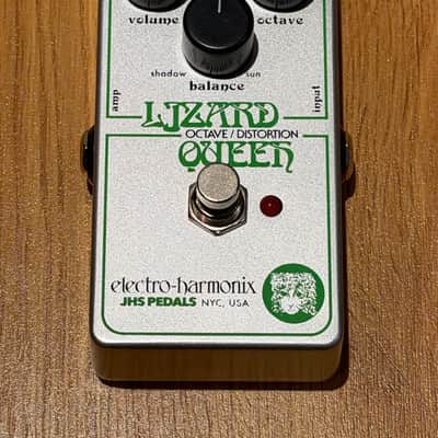 Electro-Harmonix / JHS Nano Lizard Queen Octave Fuzz | Reverb
