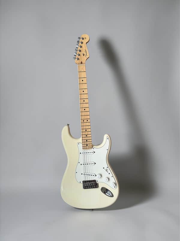 Fender American Standard Stratocaster with Maple Fretboard 2008 - Olympic White image 1