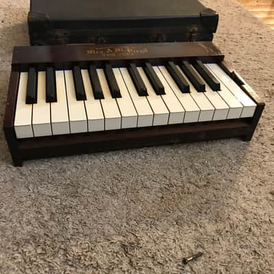 Antique Virgil Silent Practice Clavier Piano Keyboard image 9