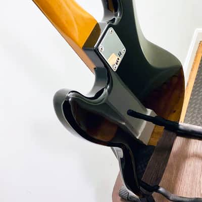 Fender Classic Series '60s Jazz Bass - Black image 10