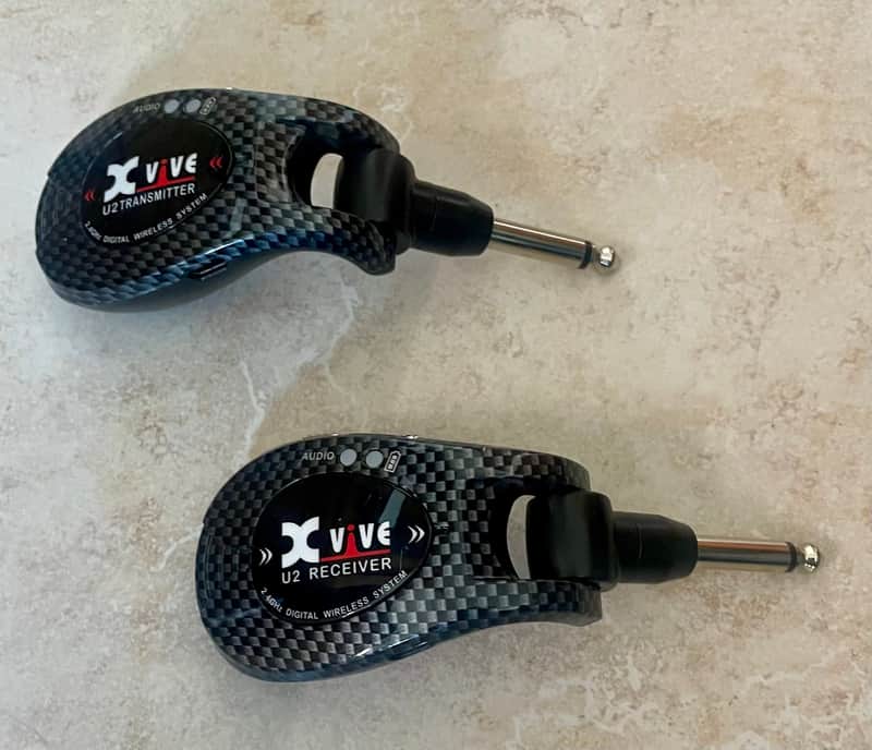 Xvive U2 Wireless Guitar System 2010s - Carbon image 1