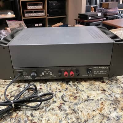 Halfer DH-220 (1985) Power Amplifier - Grey image 4