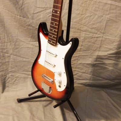 Vintage Harmony 02815 Electric Guitar (Late 70s, 3-Tone Sunburst) image 11