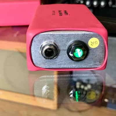 thumbnail image 2 of Behringer DI4800A Professional 4-Channel Active DI-Box Booster And Line Isolator 2 of 9