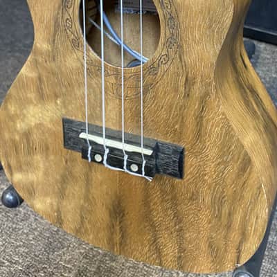Tanglewood TWT13E Ukulele with Electronics 2010s - Natural image 3