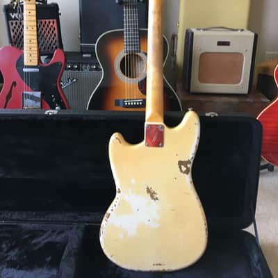 Fender Mustang Guitar with Rosewood Fretboard 1966 Olympic White image 13