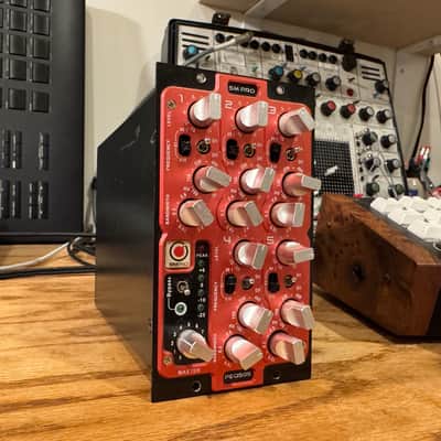 SM Pro Audio PEQ505 5 Band Parametric Equalizer image 1